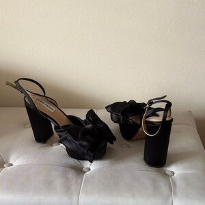 Steve Madden Black Bow Platform Heels